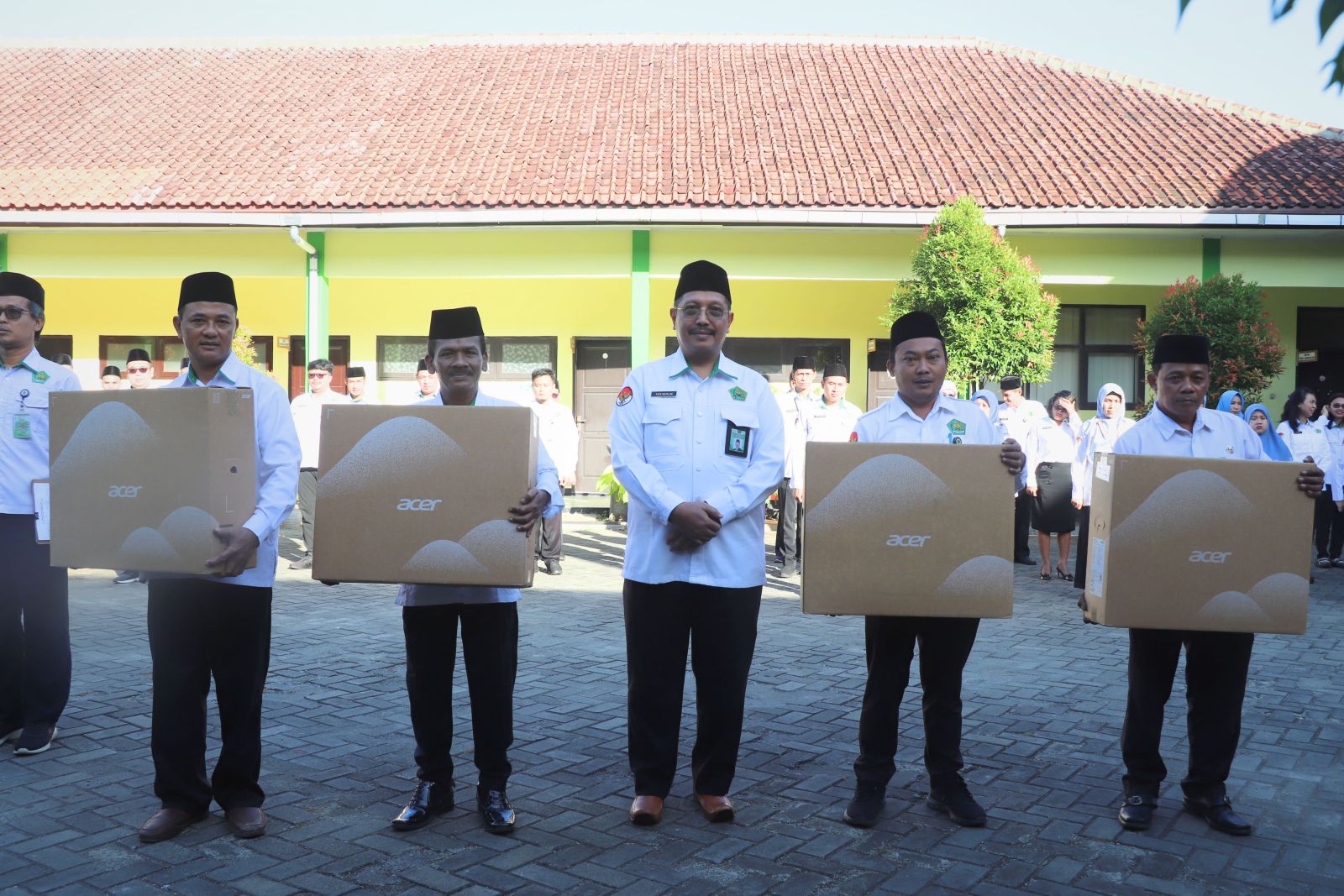 KUA Keca: Jembatan Layanan Terbaik di Cilacap